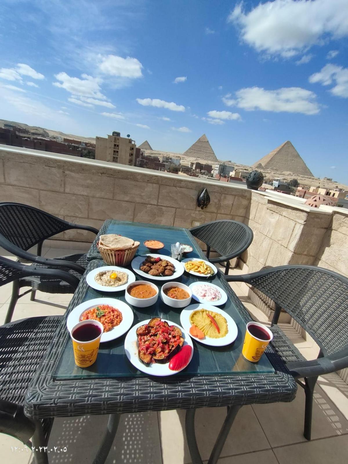 Hassan Pyramids Hotel Kafret el-Gabal Exterior photo