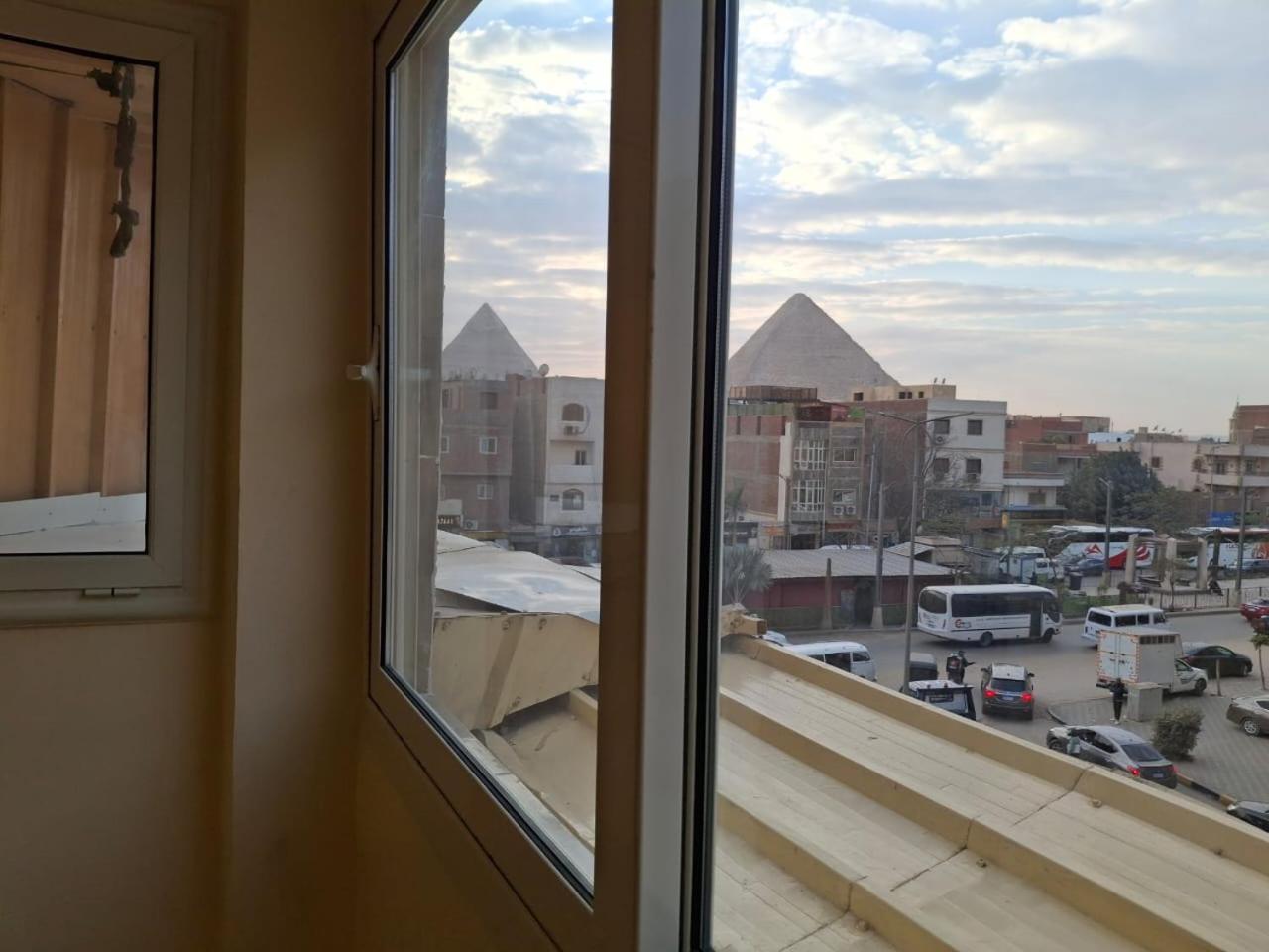 Hassan Pyramids Hotel Kafret el-Gabal Exterior photo